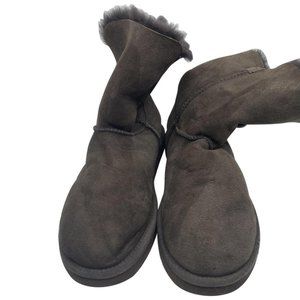Mid UGG Dark Brown Boots Size: US 6